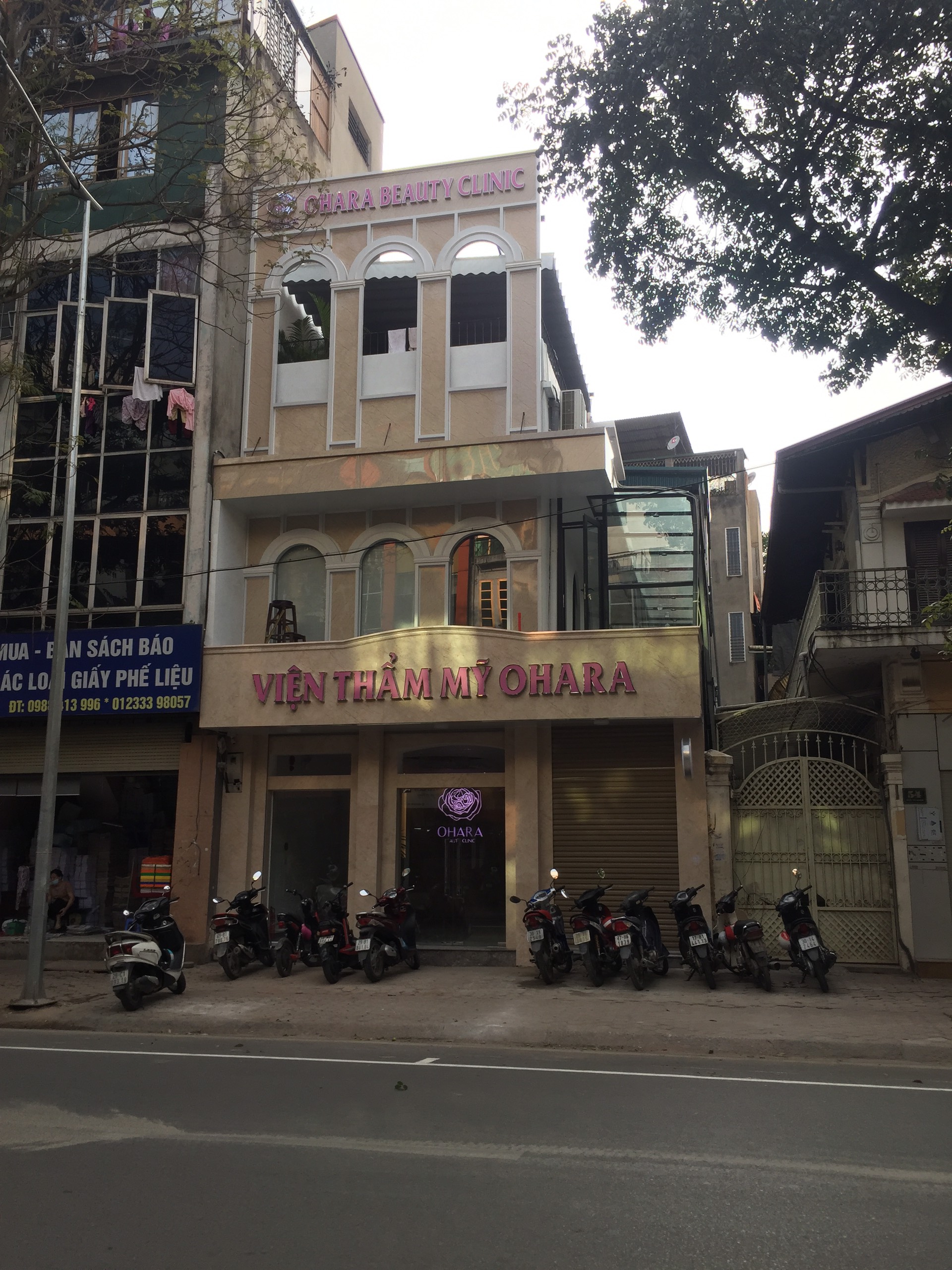 BÁN NHÀ MẶT PHỐ PHAN ĐÌNH PHÙNG, DT 178M2, 3 MẶT TIỀN, MT RỘNG 6,2M, LH: 0913851111