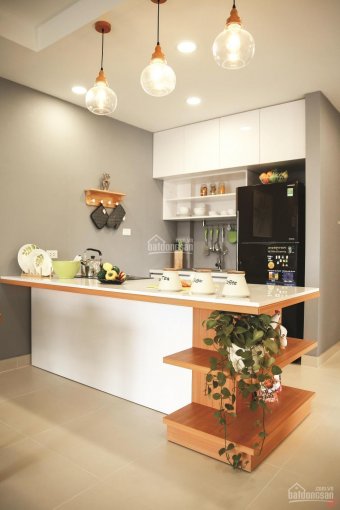 Cần bán nhà mặt phố Tô Ngọc Vân, DT 470m2, MT 21m, xây 4 tầng