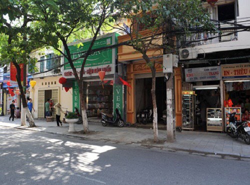Cần bán nhà mặt phố Hàng Than, dt 100m2, mt 5m, vuông vắn
